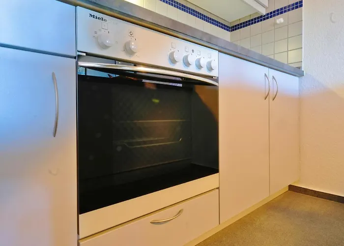 Goski & Gobike Netflix And Waiputv Free Apartament